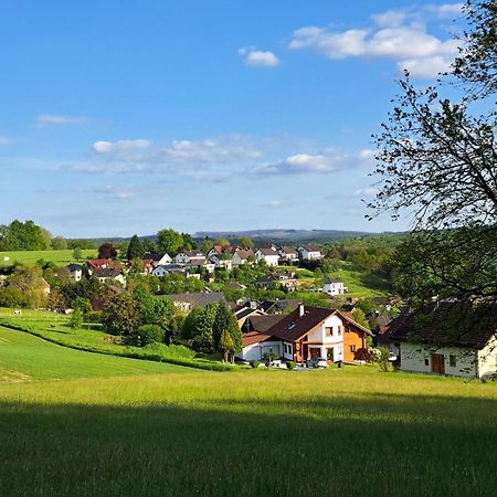 Steewer Landhaus Gemuetliche Ferienwohnung Bis 6 Pers In Ruhiger Ortsrandlage Stebach Екстериор снимка