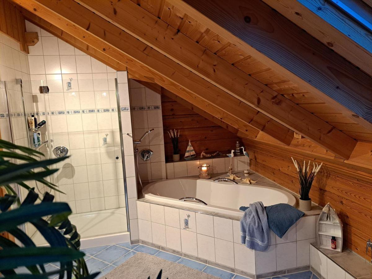 Steewer Landhaus Gemuetliche Ferienwohnung Bis 6 Pers In Ruhiger Ortsrandlage Stebach Екстериор снимка